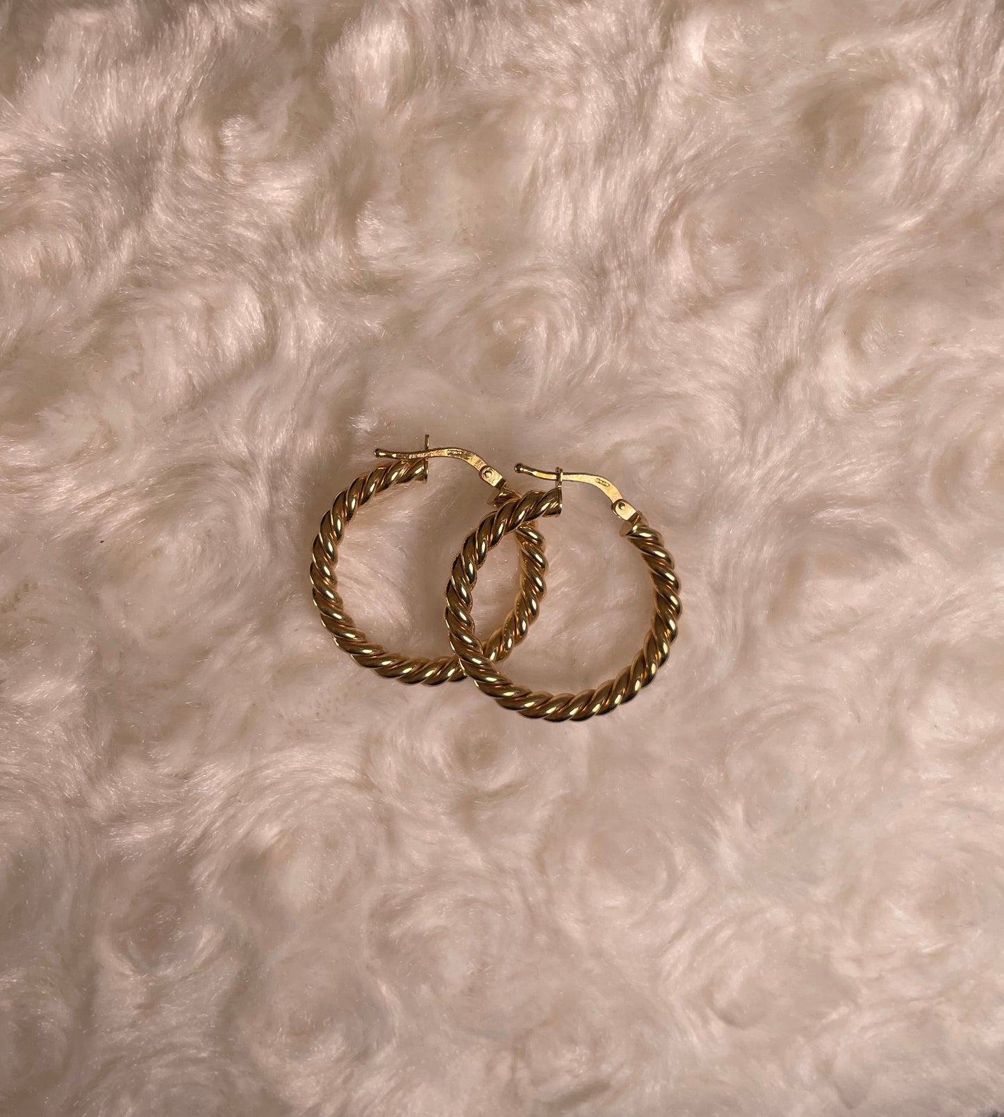 9ct Yellow Gold Twist Hoop Earrings