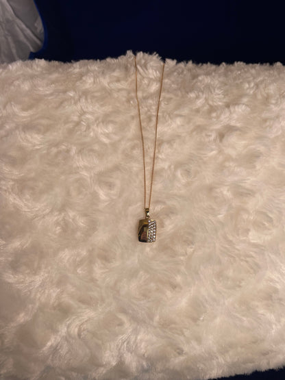 9ct Yellow Gold Pendant Half Set With Cubic Zirconia