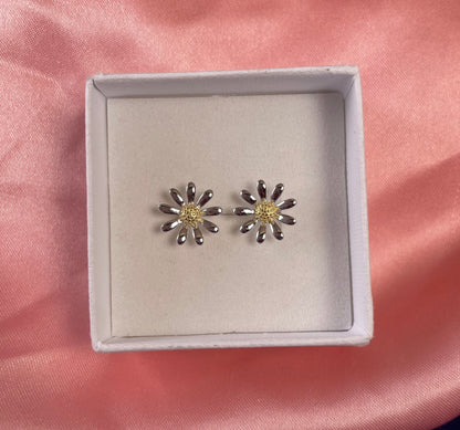 Rhodium-Plated Silver Delicate Daisy Earrings