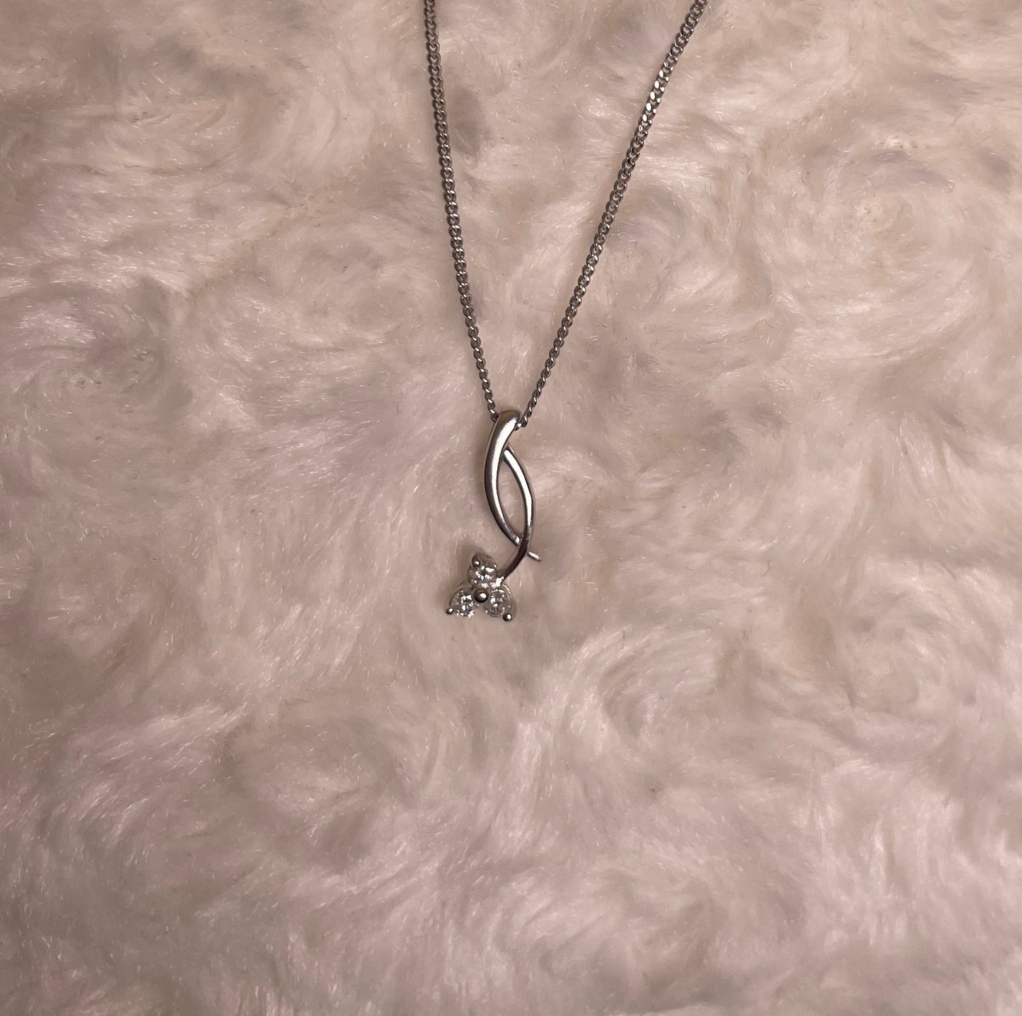 9ct White Gold Drop Pendant set with Diamonds Necklace