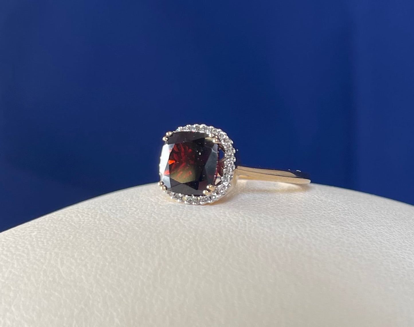 9ct Yellow Gold Garnet Ring & Diamond Ring
