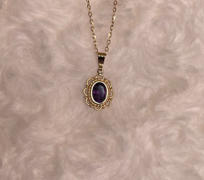 9ct Yellow Gold Rubover Set Oval Amethyst with Filigree Surround Pendant Necklace