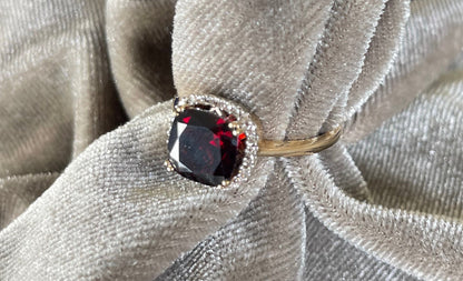 9ct Yellow Gold Garnet Ring & Diamond Ring