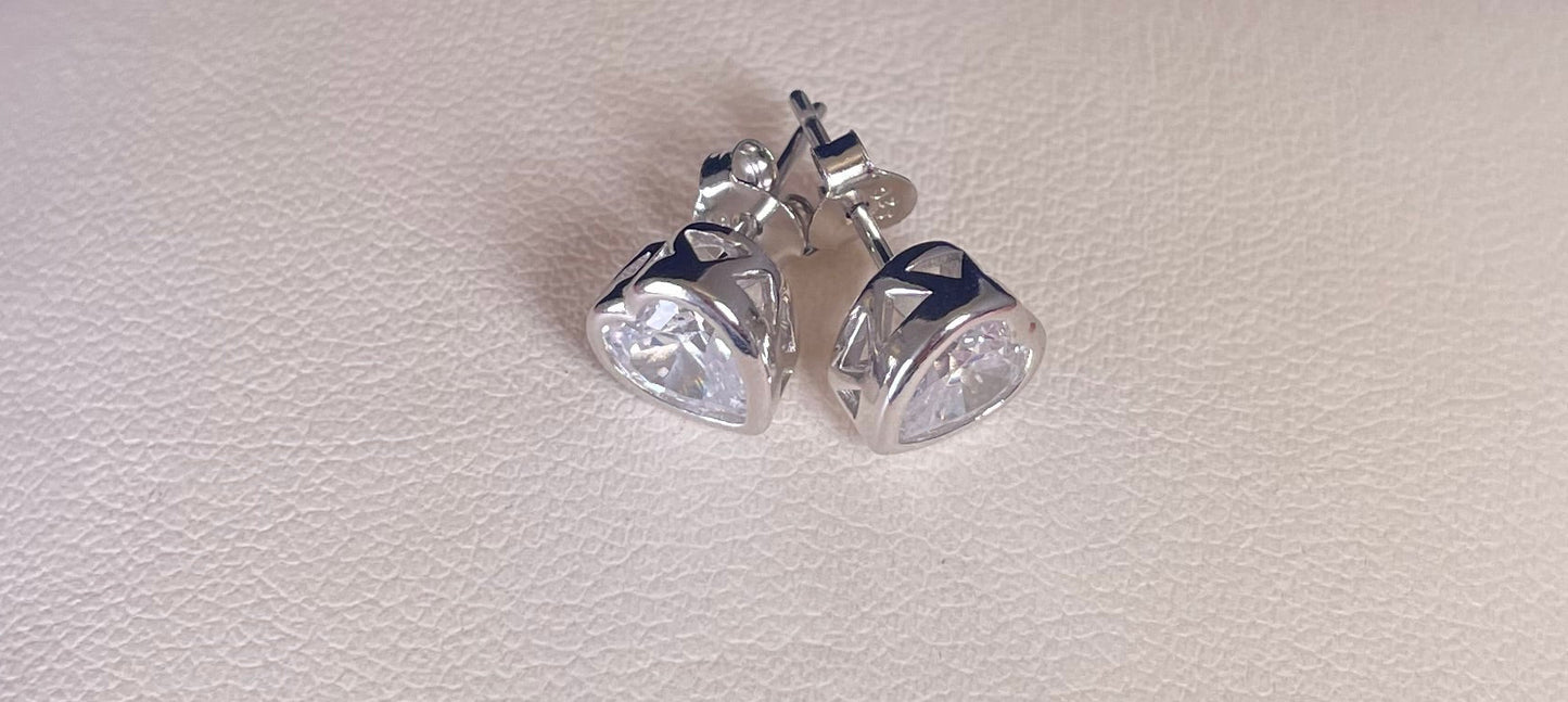 Rhodium-Plated Silver Heart Earrings With Cubic Zirconia