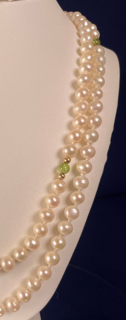 Freshwater Cultured Pearls with Peridot & Gold Beads Necklace