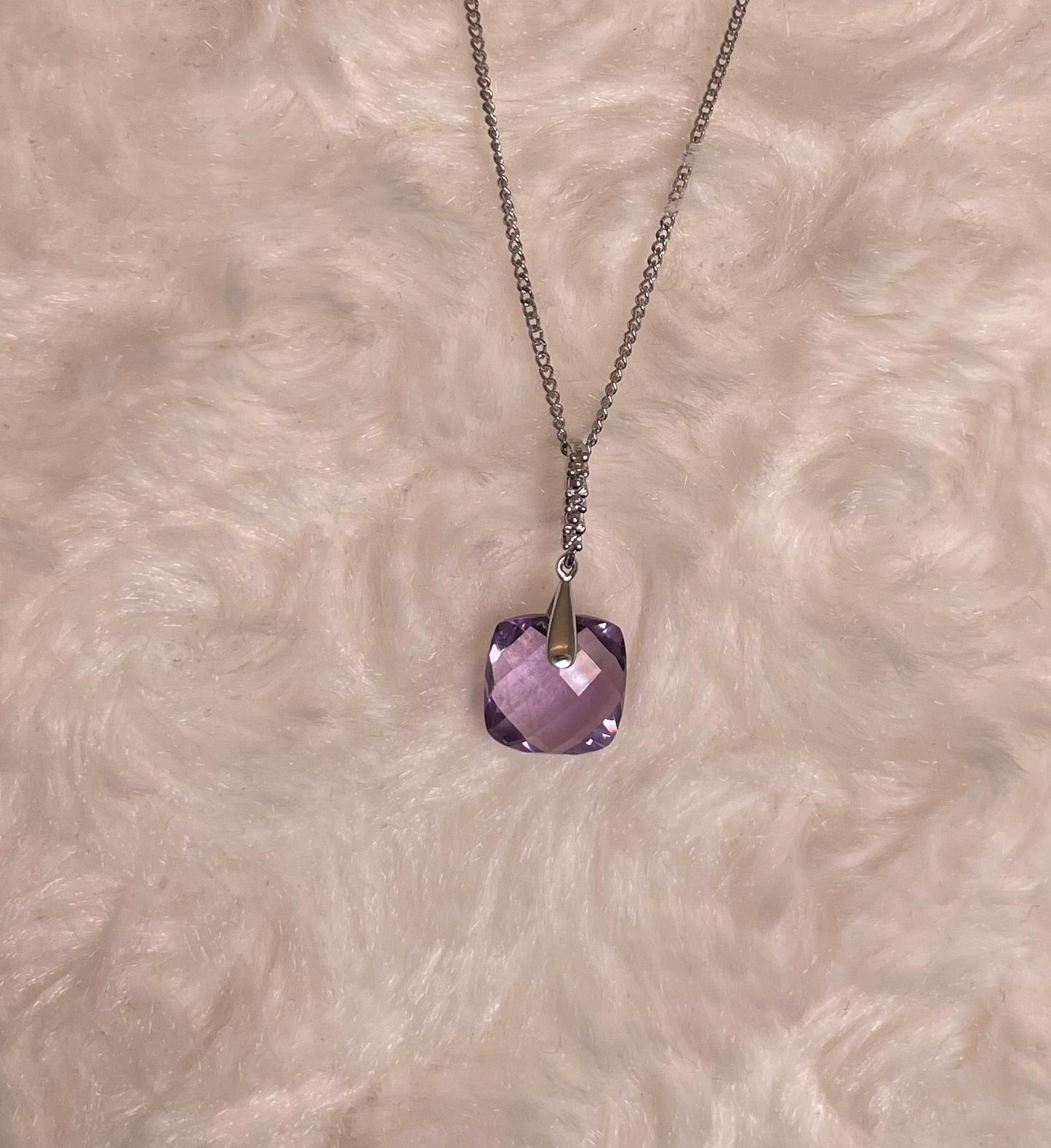 9ct White Gold Pineapple Cut Cushion Shape Amethyst Drop Pendant Necklace