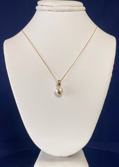9ct Yellow Gold Freshwater Pearl Pendant Necklace