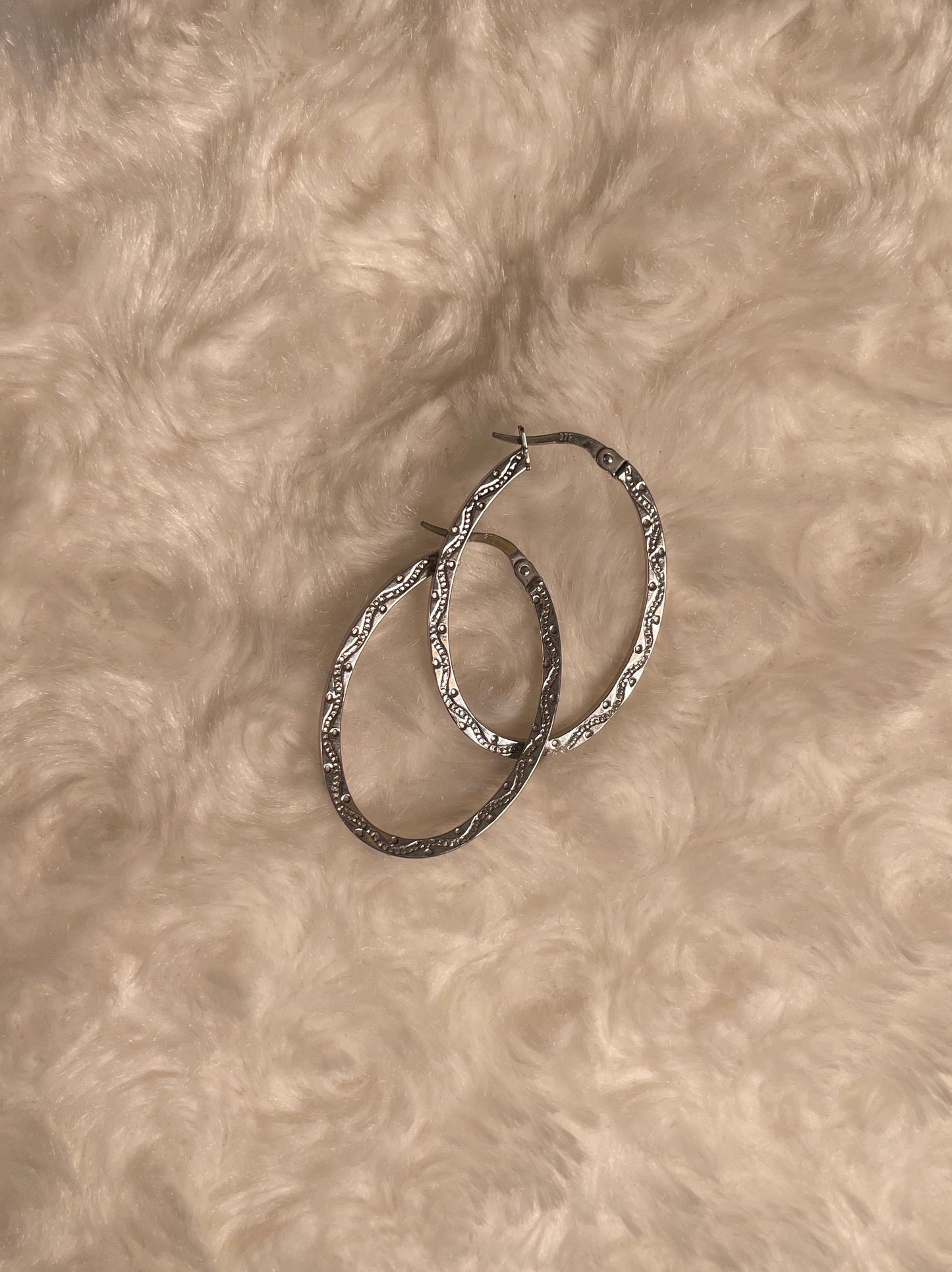 9ct White Gold Slim Flat Oval Hoop Earrings