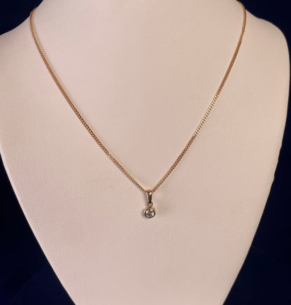 9ct Yellow Gold Delicate Diamond Solitaire Pendant Necklace