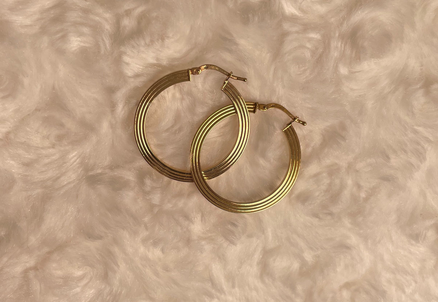 9ct Yellow Gold Flat Hoop Earrings.