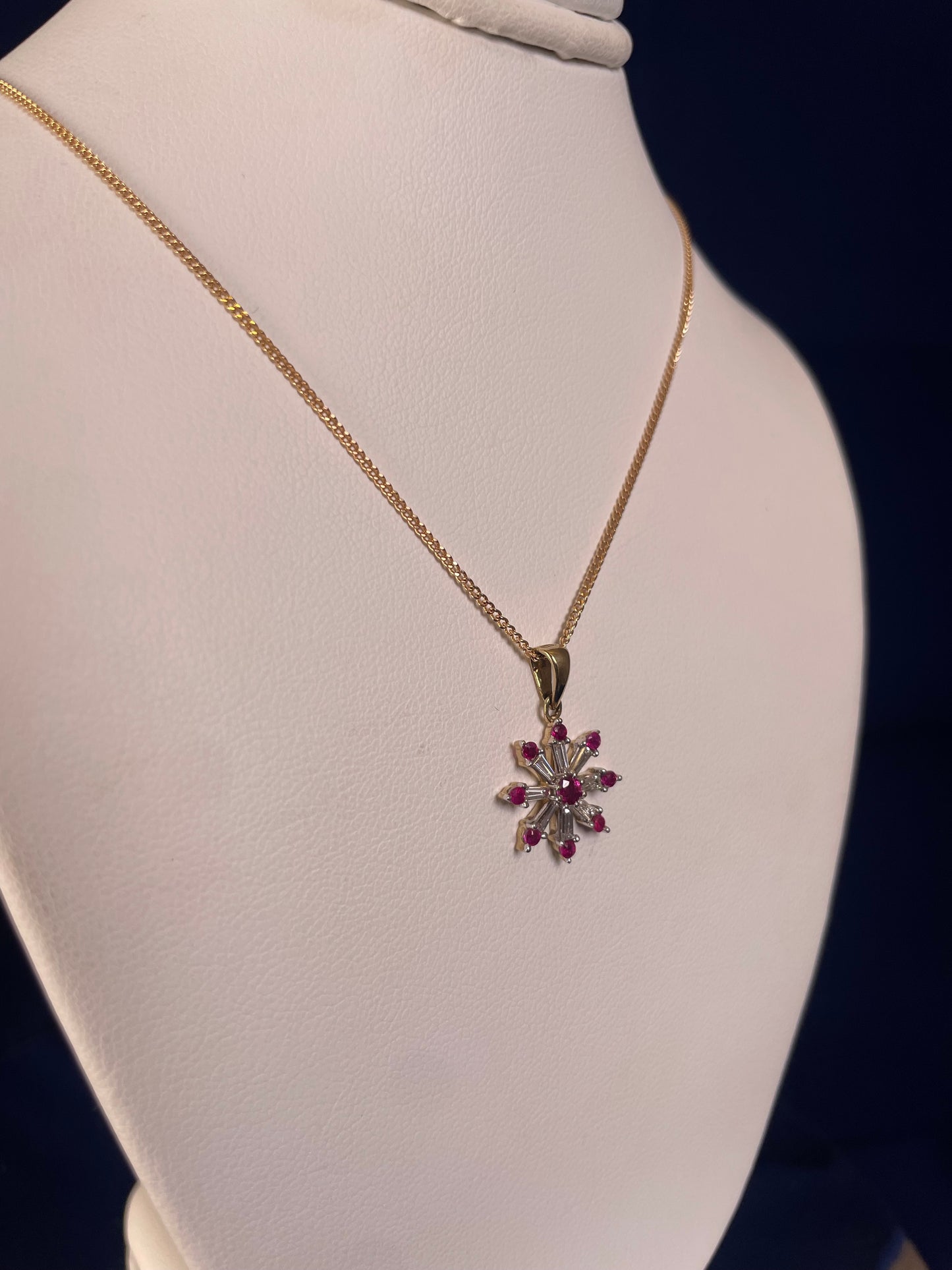 9ct Yellow Gold Diamond & Ruby Snow Flake Pendant Necklace