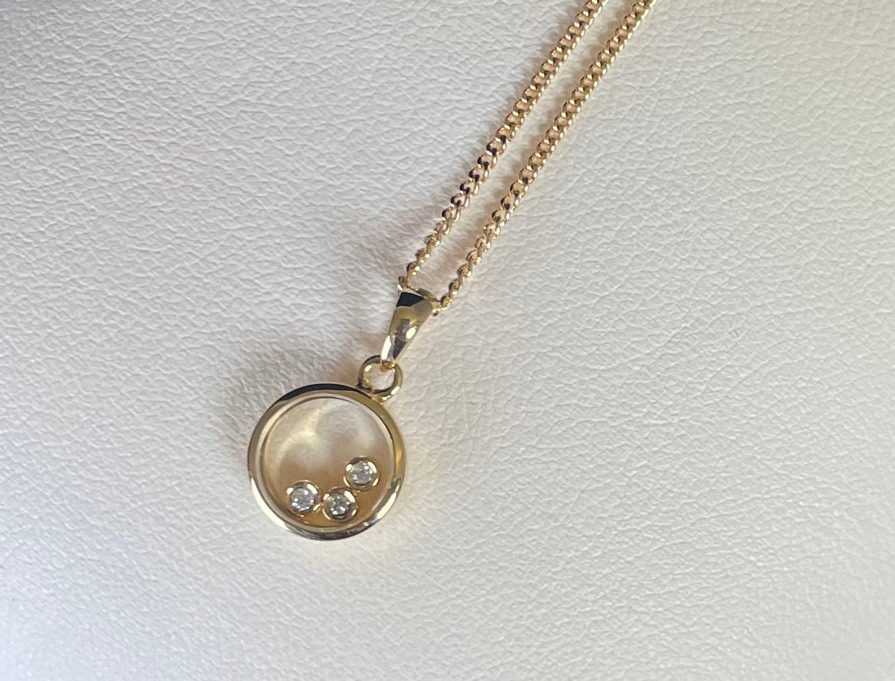 9ct Yellow Gold Floating Diamond Pendant Necklace