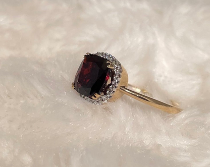 9ct Yellow Gold Garnet Ring & Diamond Ring