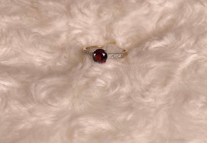 9ct Yellow Gold Garnet Set Dress Ring with Diamond chips