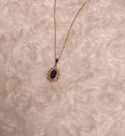 9ct Yellow Gold Rubover Set Oval Amethyst with Filigree Surround Pendant Necklace