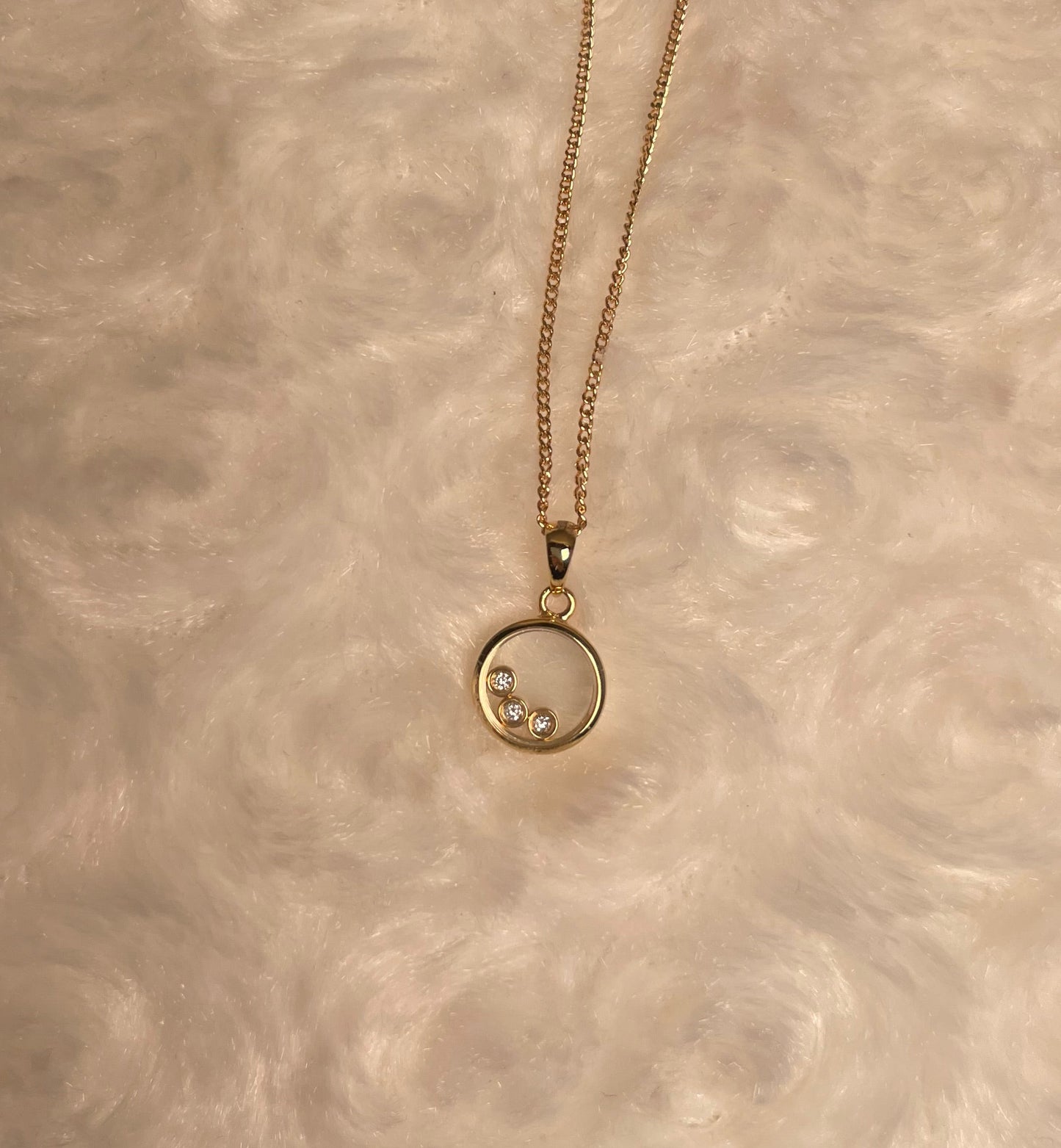 9ct Yellow Gold Floating Diamond Pendant Necklace