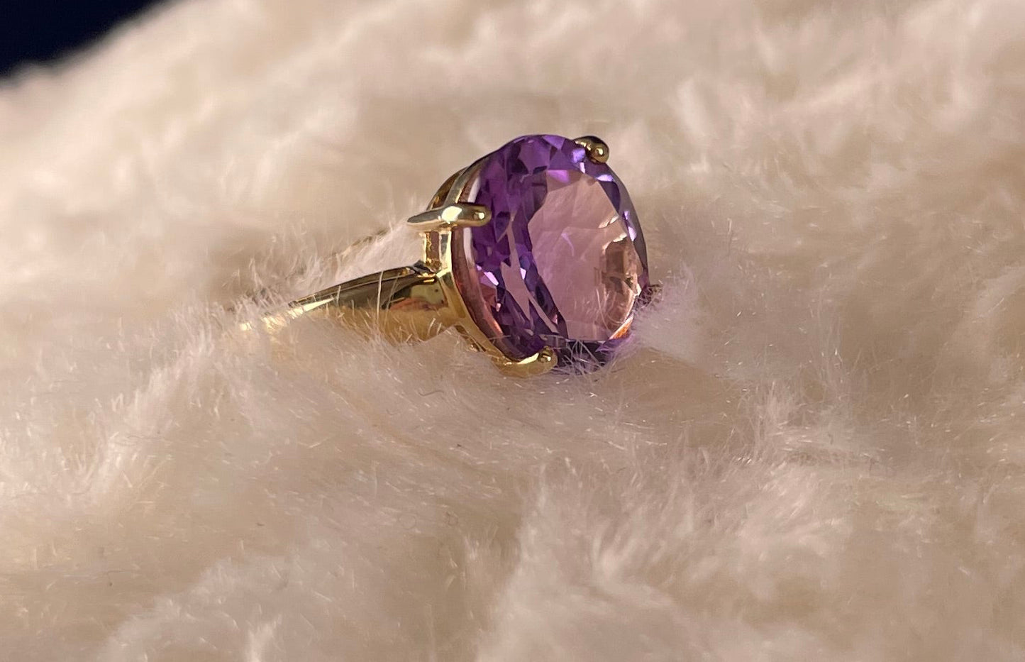 9ct Yellow Gold Pineapple Cut Amethyst Ring