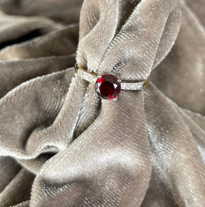 9ct Yellow Gold Garnet Set Dress Ring with Diamond chips