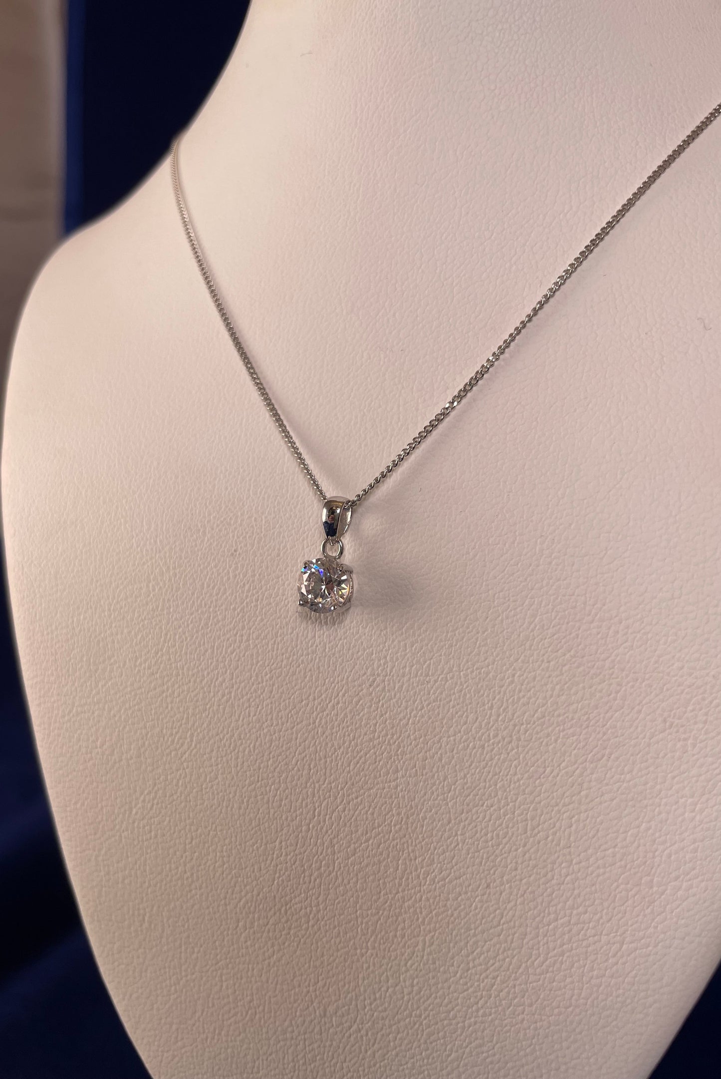 9ct White Gold Brilliant Cut Cubic Zirconia Pendant Necklace