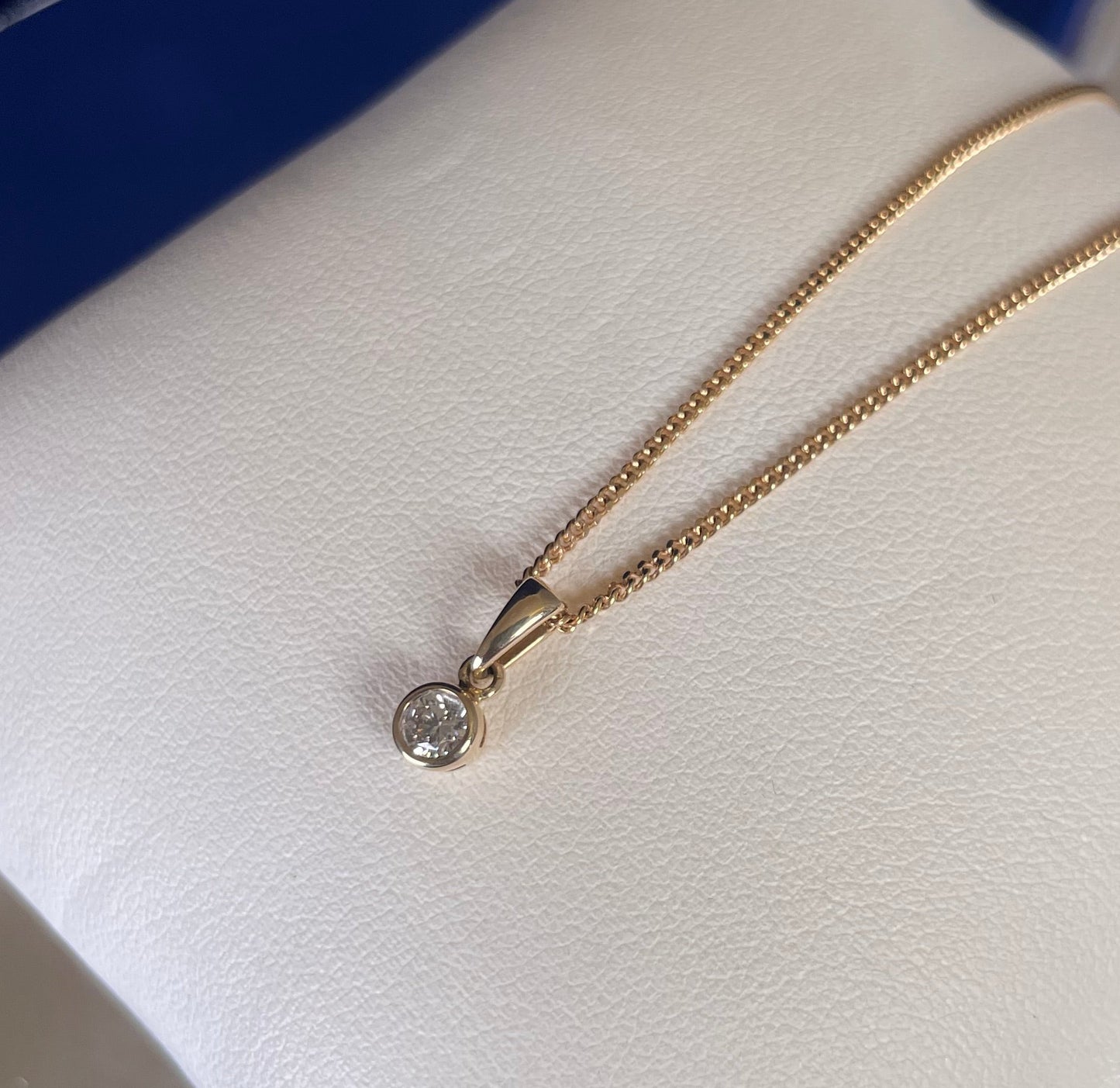 9ct Yellow Gold Delicate Diamond Solitaire Pendant Necklace