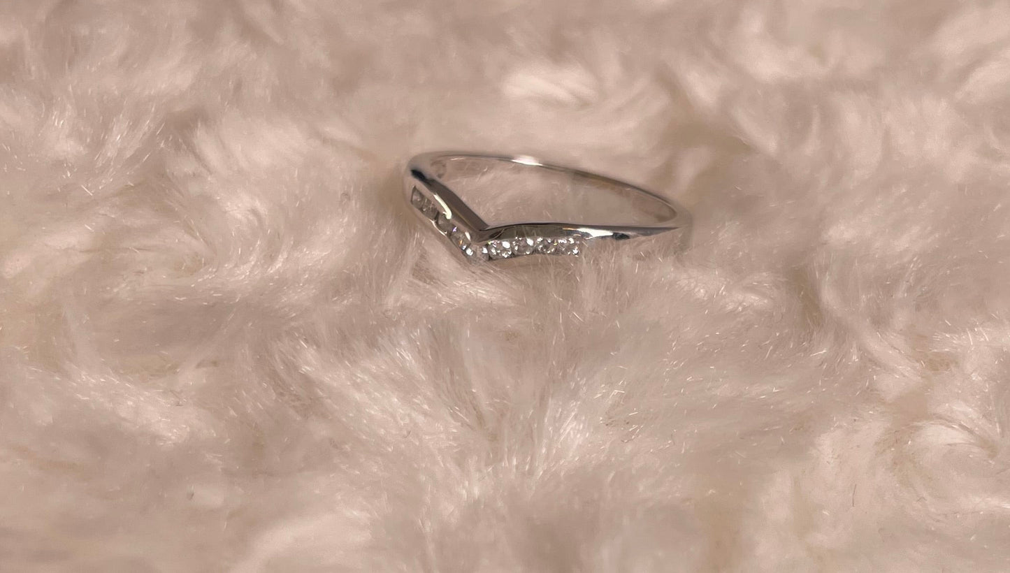 9ct White Gold Wishbone Ring Set with Diamonds