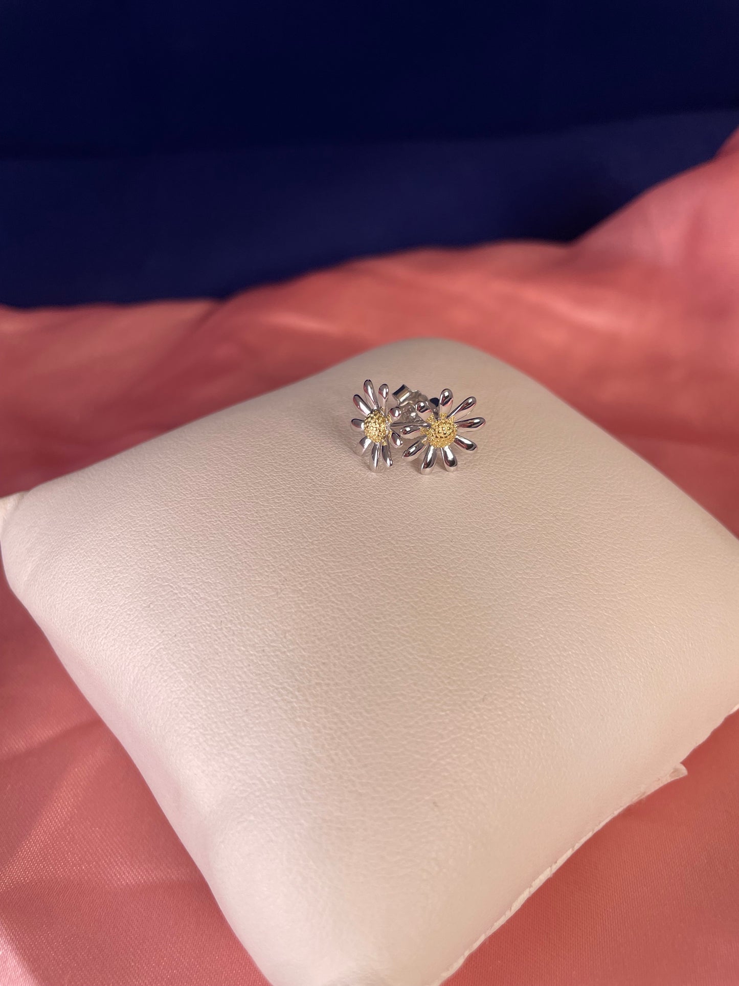 Rhodium-Plated Silver Delicate Daisy Earrings