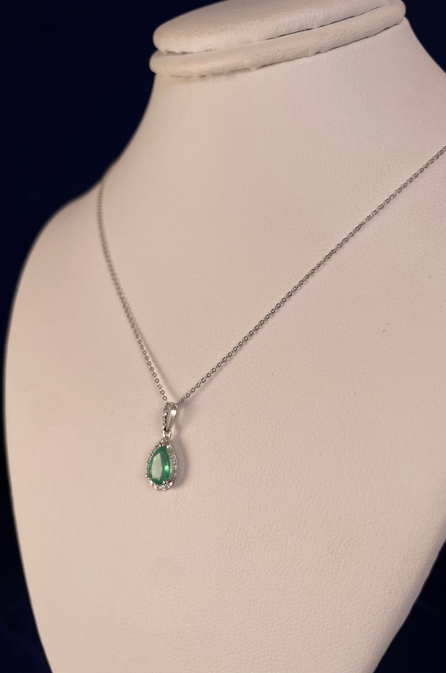 9ct White Gold Emerald & Diamond Cluster Pendant Necklace