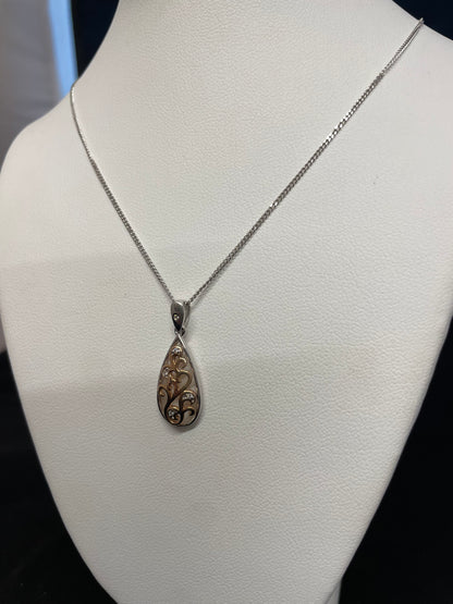 9ct Yellow Gold Teardrop Lattice Diamond Pendant Necklace