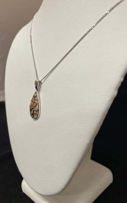 9ct Yellow Gold Teardrop Lattice Diamond Pendant Necklace