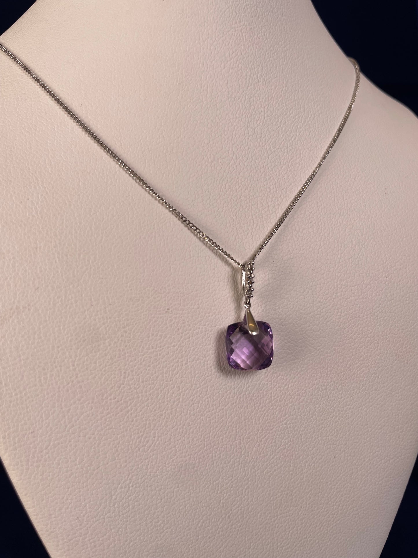 9ct White Gold Pineapple Cut Cushion Shape Amethyst Drop Pendant Necklace