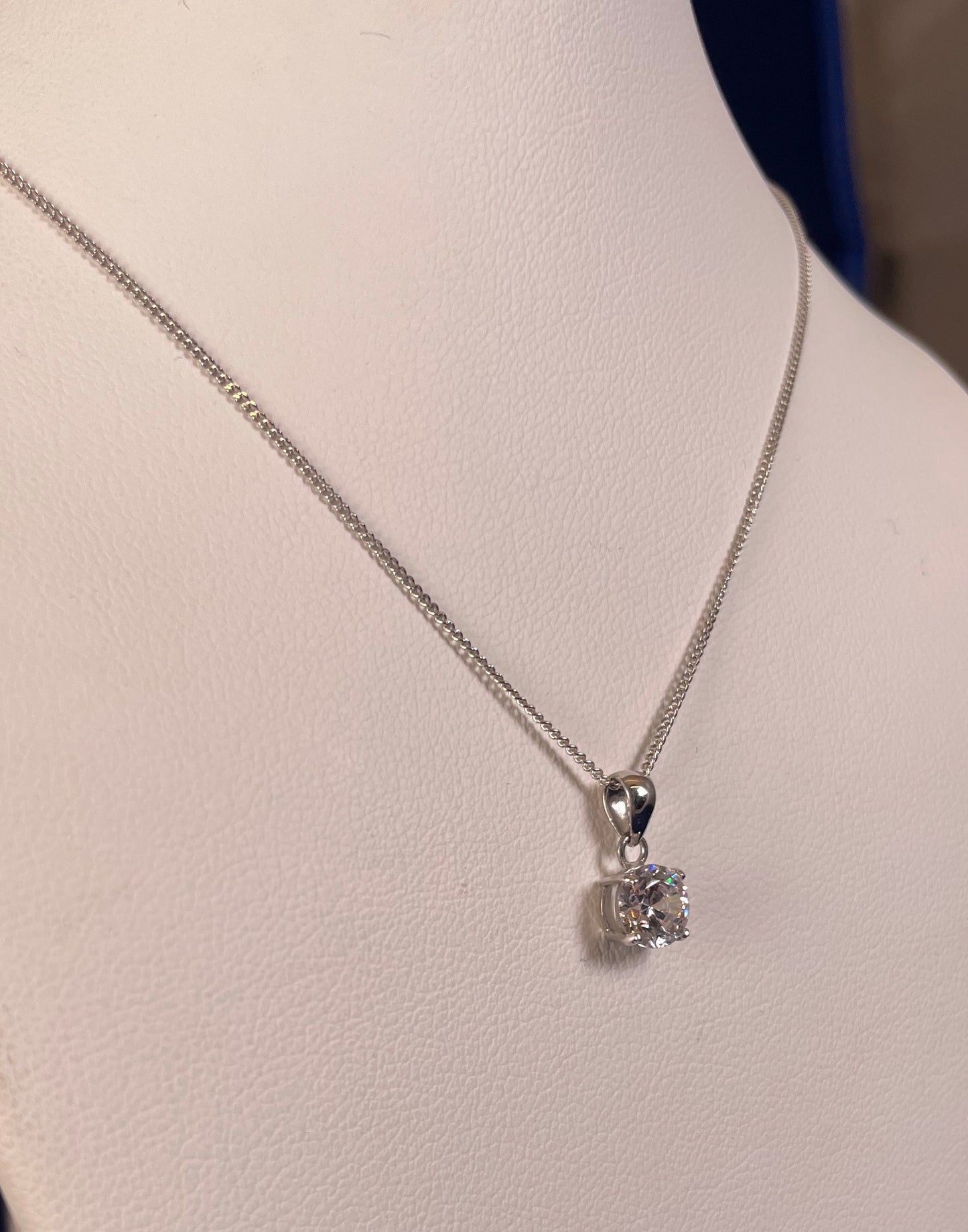 9ct White Gold Brilliant Cut Cubic Zirconia Pendant Necklace