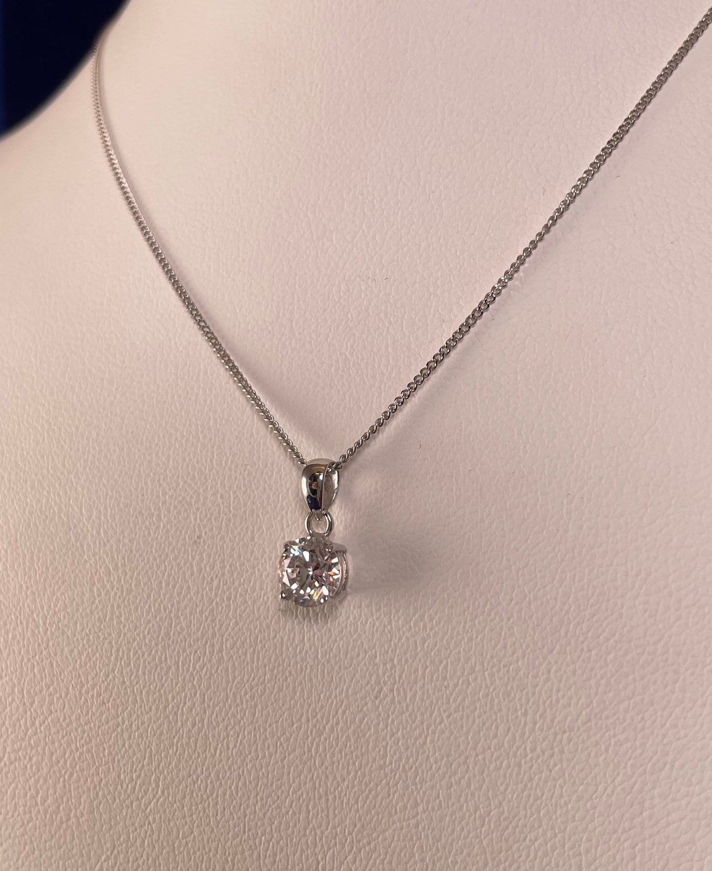 9ct White Gold Brilliant Cut Cubic Zirconia Pendant Necklace