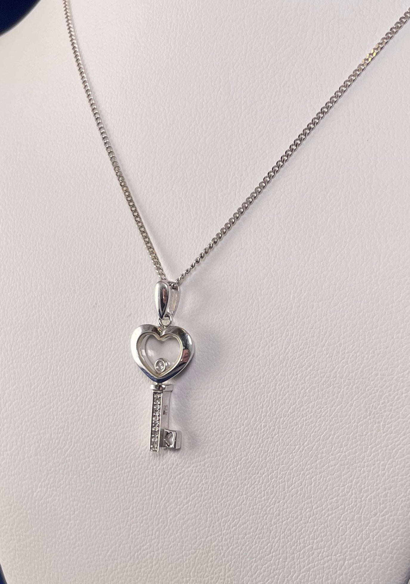 9ct White Gold Key Pendant with Diamond Chips & Floating Diamond