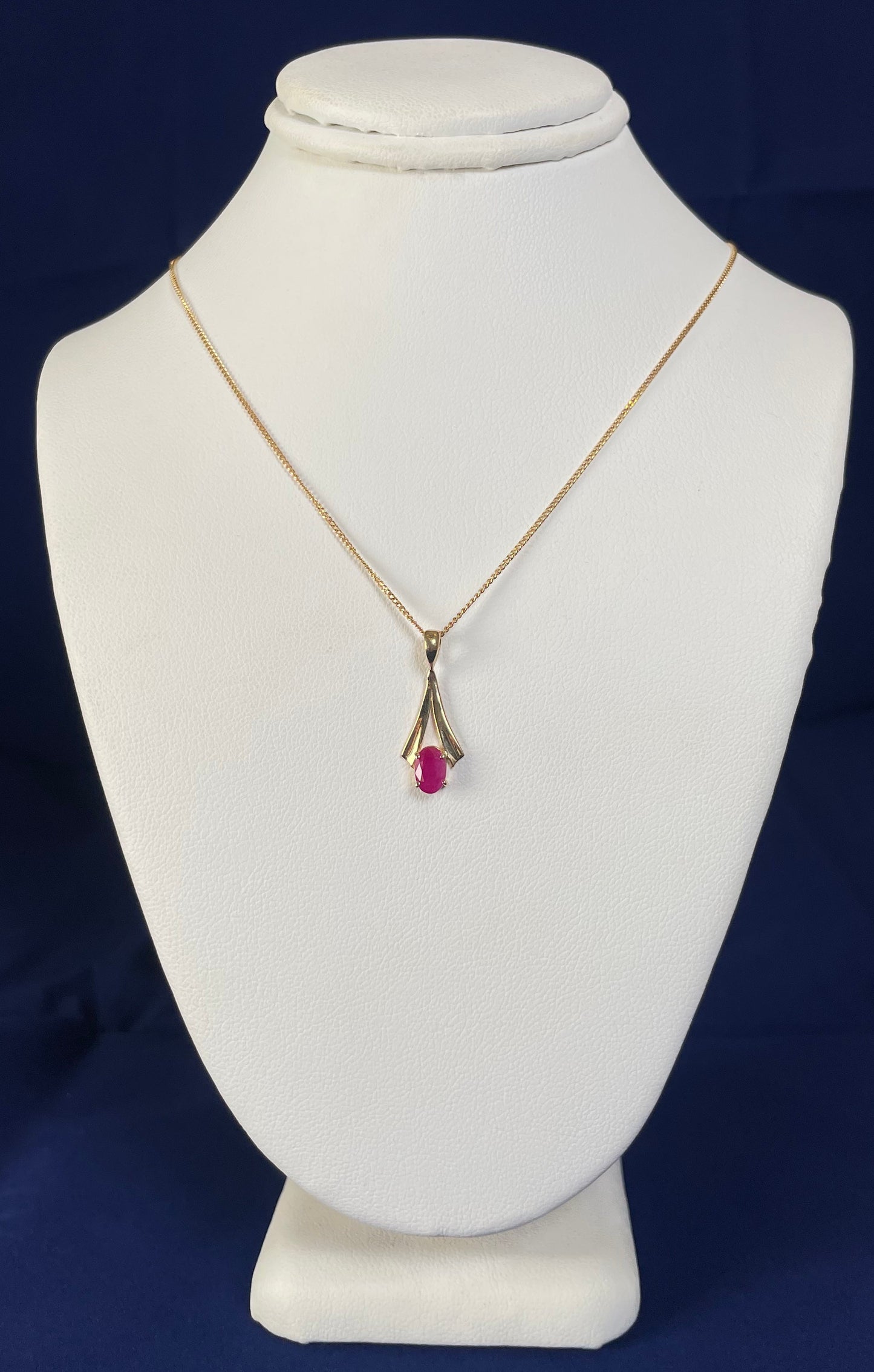 9ct Yellow Gold Oval Ruby Fan Design Pendant Necklace