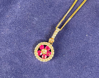 9ct Yellow Gold Cartwheel Design Diamonds & Five Rubies Pendant Necklace