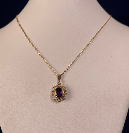 9ct Yellow Gold Rubover Set Oval Amethyst with Filigree Surround Pendant Necklace