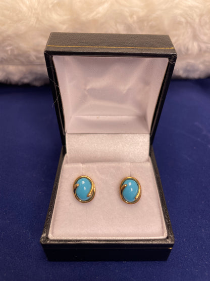 9ct Yellow Gold Oval Cabochon Turquoise Stud Earring