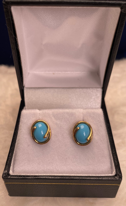 9ct Yellow Gold Oval Cabochon Turquoise Stud Earring