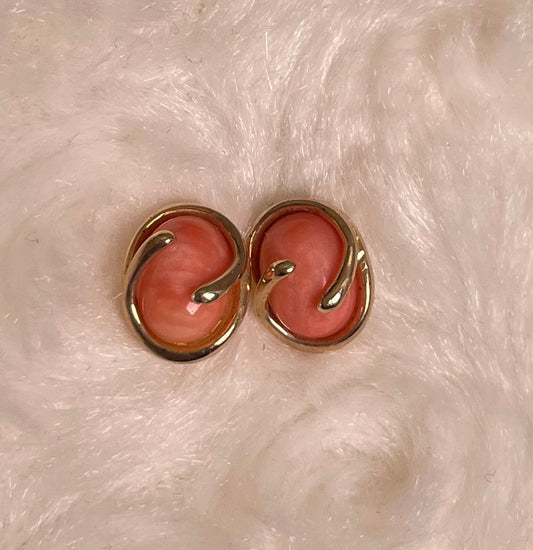 9ct Yellow Gold Oval Cabochon Coral Stud Earring